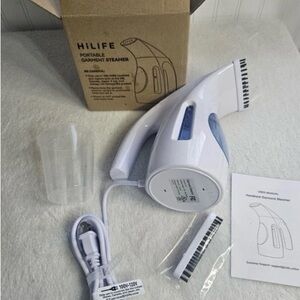 Hi Life Portable Garment Steamer Color Blue NWT